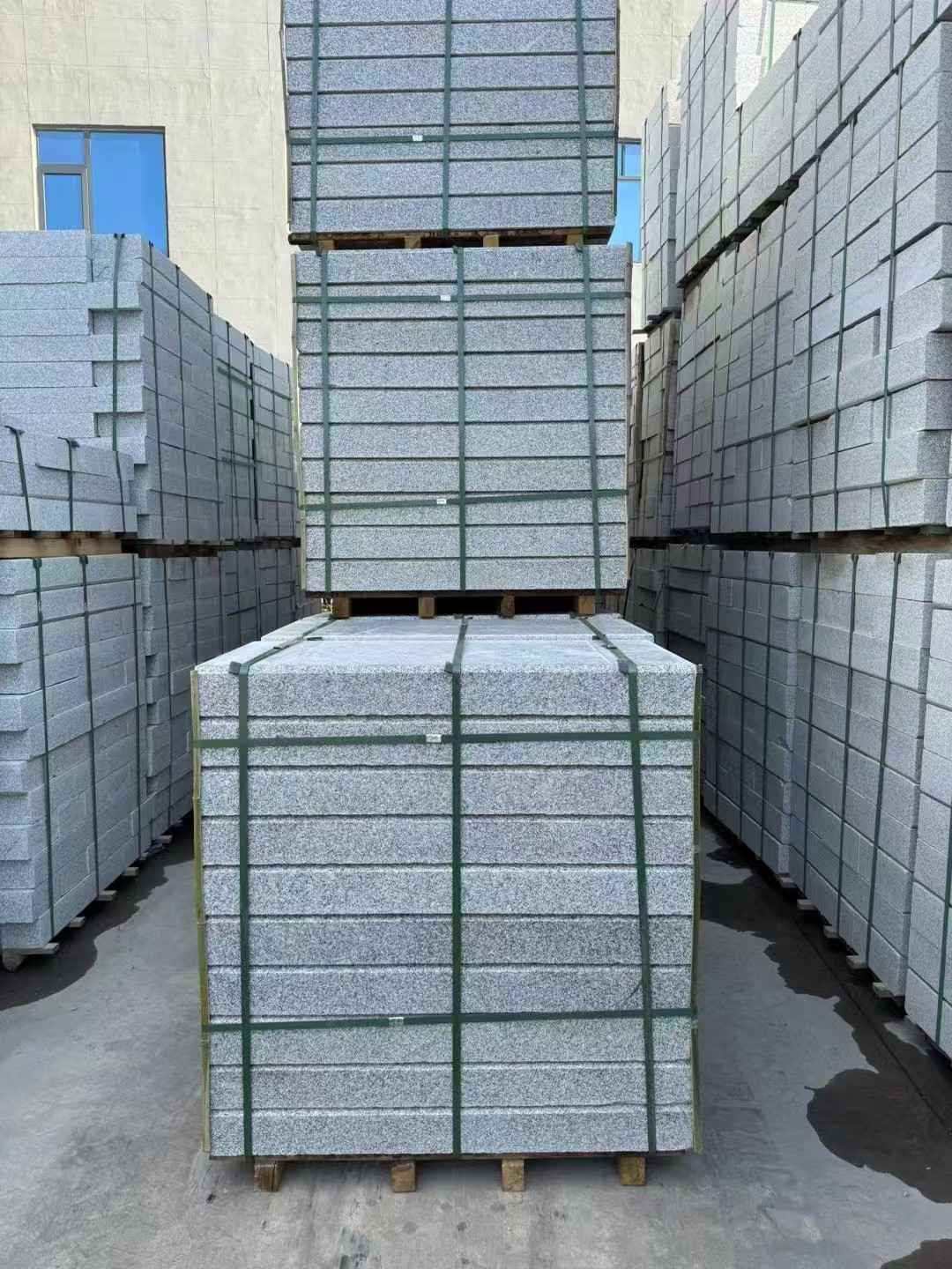 白城 公园台阶石
